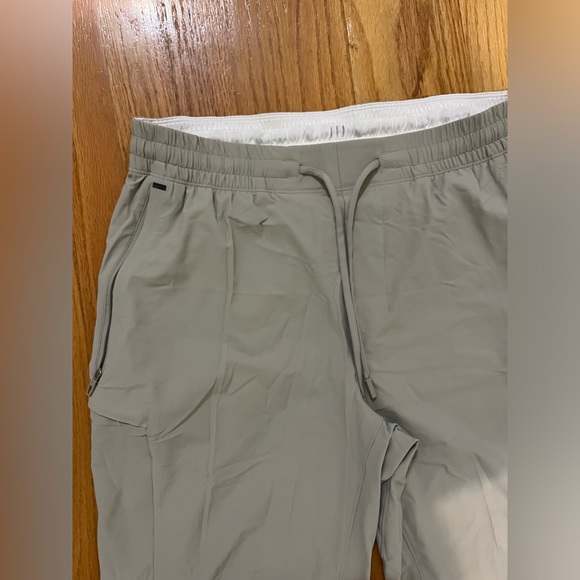 Men’s Lululemon Jogger - Picture 7 of 13